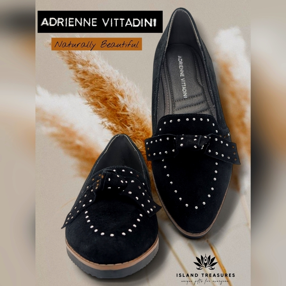 NWT Laverne Adrienne Vittadini Sz 7M Leather Flats with Silver Studded Bow Black